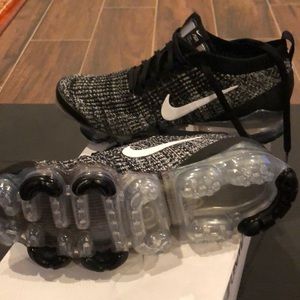 Nike vapormax flyknit 3 men’s size 10